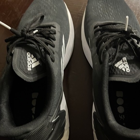 Adidas - Picture 4 of 4